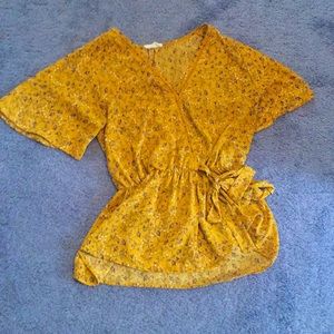 3/$12 floral  light weight top